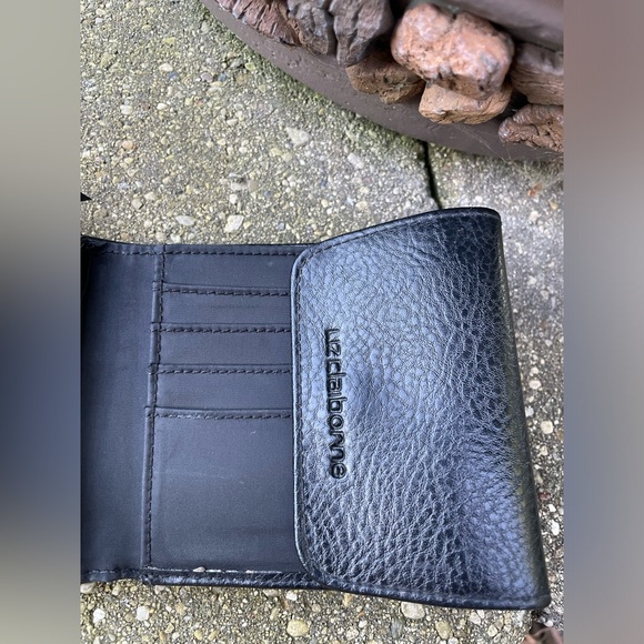 LIZ CLAIBORNE Wallet / Small Purse / Clutch. Black Leather. Foldaway. - Picture 9 of 13